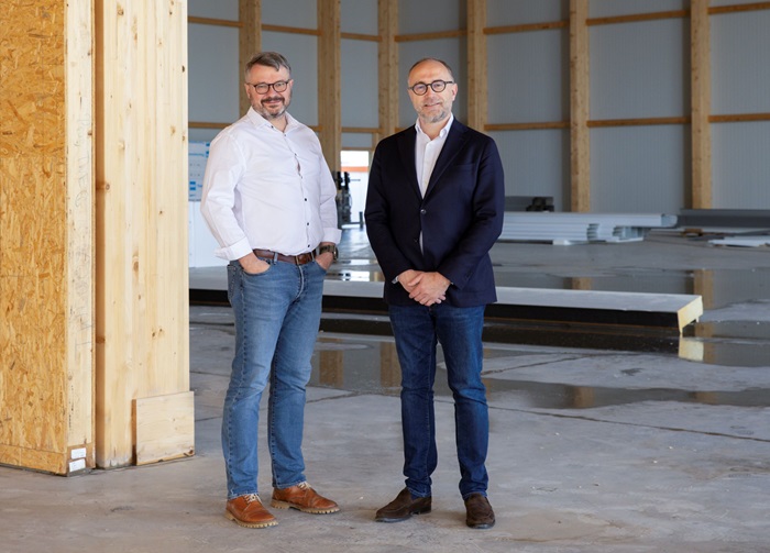 Bobiňski a Šizling dokončují výstavbu nového filmového studia