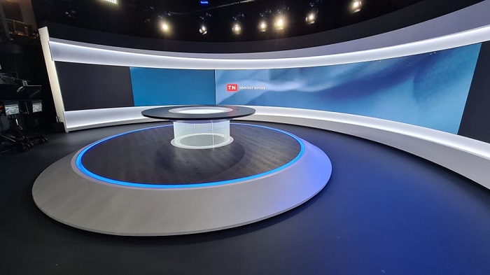 Studio TV Nova má největší zakřivený LED panel v Česku