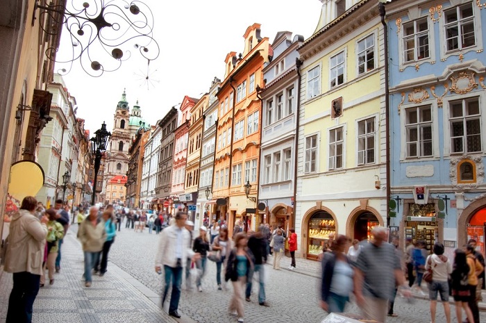 Češi 45+: Cílová skupina, jakou svět neviděl