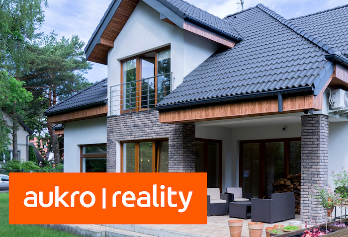 Aukro nově umožní přes aukci i prodej nemovitostí