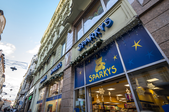 Sparkys a HM Studio opuštějí Wormelen Group