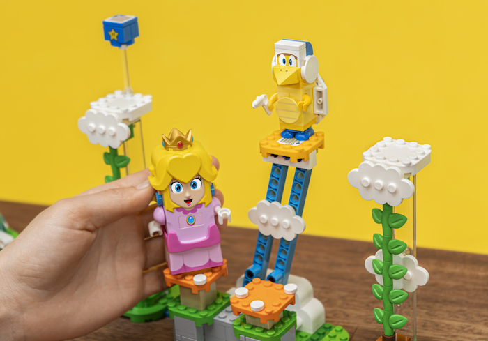 Řada Lego Super Mario se letos rozroste o princeznu Peach, zdroj: Lego.