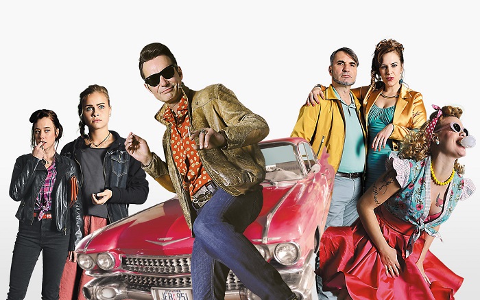 Nedělní večer pro hokejové finále a komedii Bourák