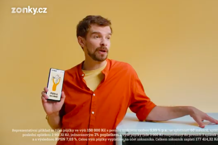 Zonky ukáže v kampani, na co si lidé půjčují v létě