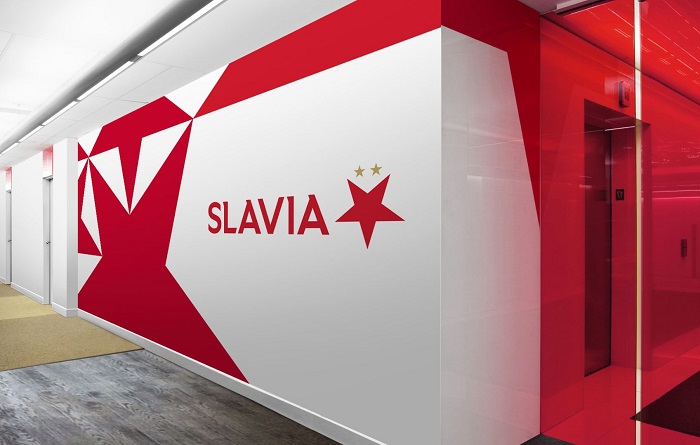 Fotbalová Slavia Praha změnila logo a vizuální identitu