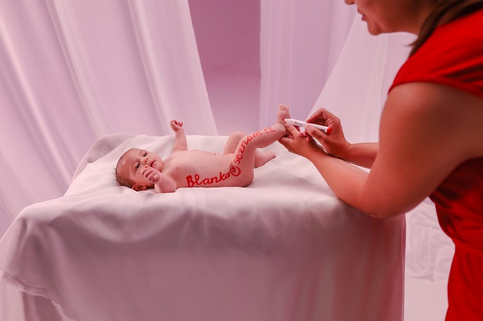 Seznam oprašuje reklamní koncept, uvádí kampaň na přihlášení