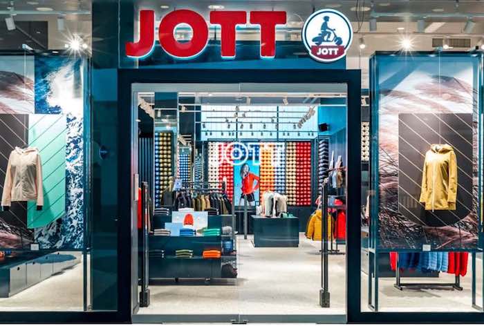 Na český trh vstupuje francouzská módní značka JOTT