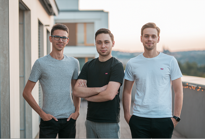 Hlavenka a Scio vkládají další investice do Nenech to být