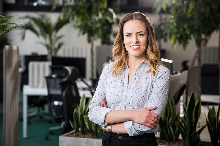 Marketingovou ředitelkou Alza.cz je Klára Blažková