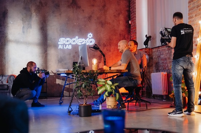 Sodexo využilo ve své kampani umělou inteligenci