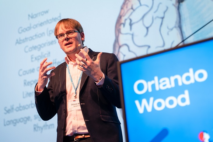 Orlando Wood na konferenci Brand management 2022, zdroj: Blue Events