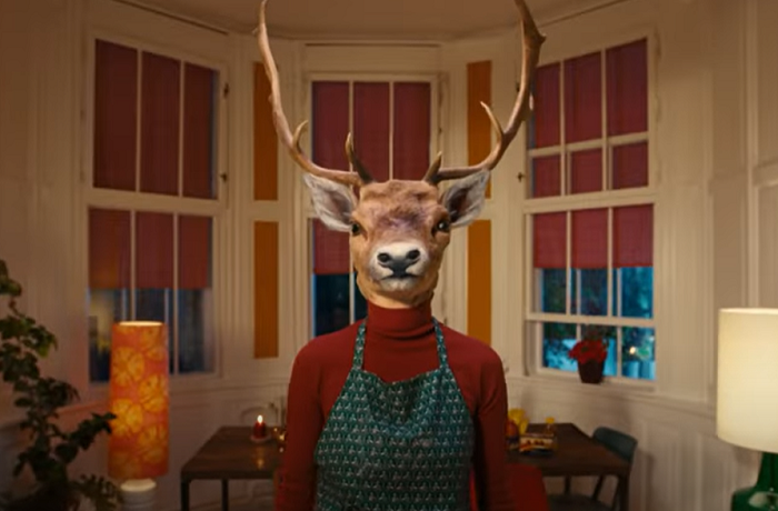 Billa si ve vánoční kampani hraje s idiomy