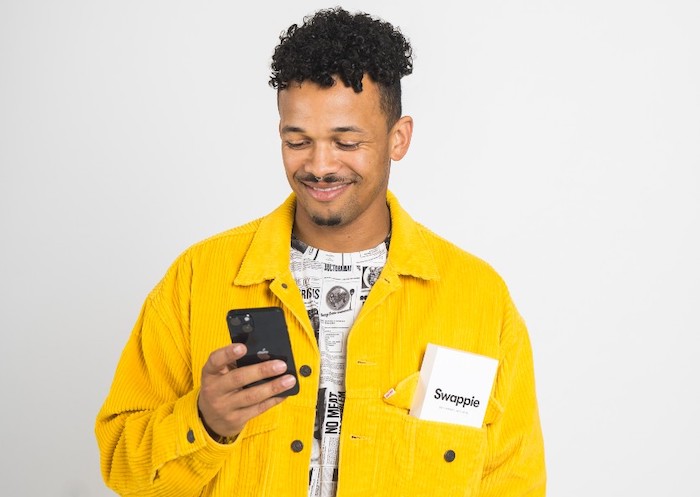Ambasadorem značky Swappie je zpěvák Ben Cristovao