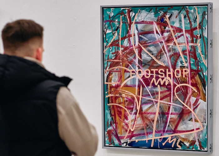 Footshop si připomíná 11 let výstavou obrazů i kolekcí