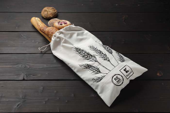 Řetězec Kaufland zavedl „nekonečný sáček" na pečivo