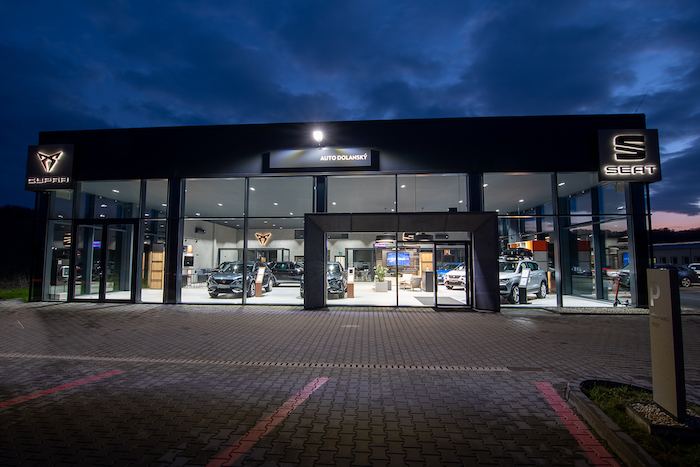 Cupra otevřela v Česku první showroom Garage