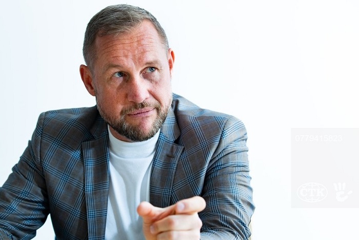 Šéf ČT Souček tvrdí, že byl pod tlakem Matochy a Veselého