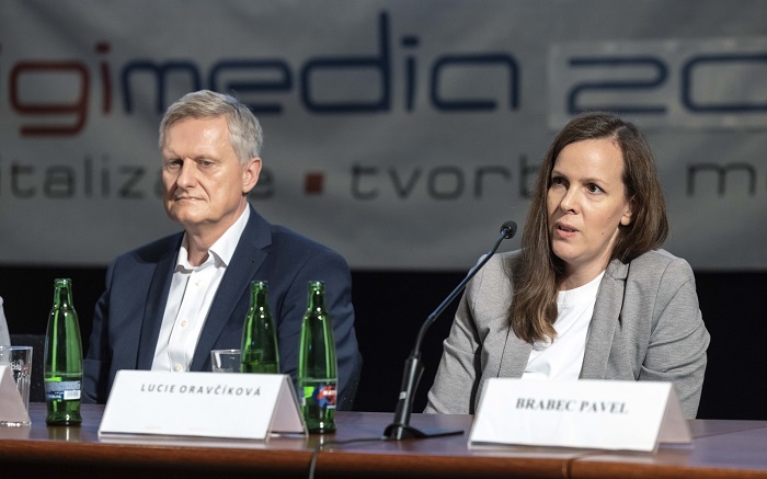Lucie Oravčíková (TV Nova) a Marcel Procházka (České Radiokomunikace)