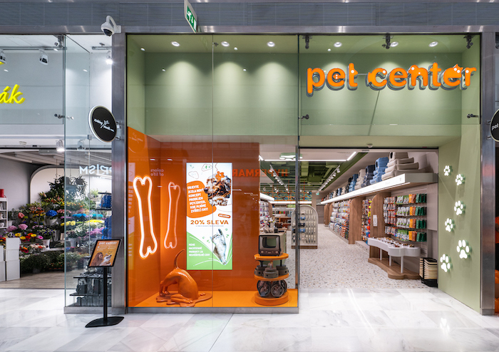 První prodejnu v novém konceptu otevřel řetězec PetCenter v obchodním Centru Černý Most, zdroj: PetCenter.
