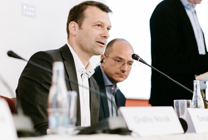 Tkačík střídá ve vedení České unie vydavatelů Šmuclerovou