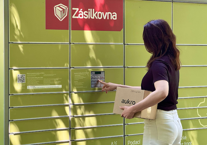 Aukro rozšiřuje spolupráci se Zásilkovnou