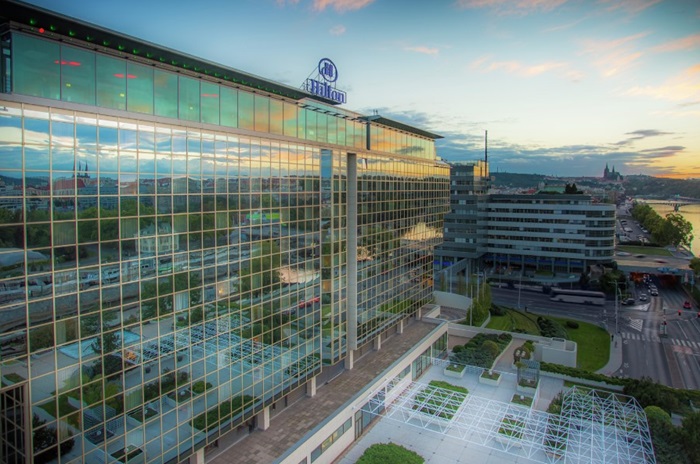 PPF koupila Hilton Prague, posiluje v kongresové turistice
