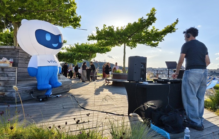 Vivo vstupuje do influencer marketingu, spolupracuje s WOO