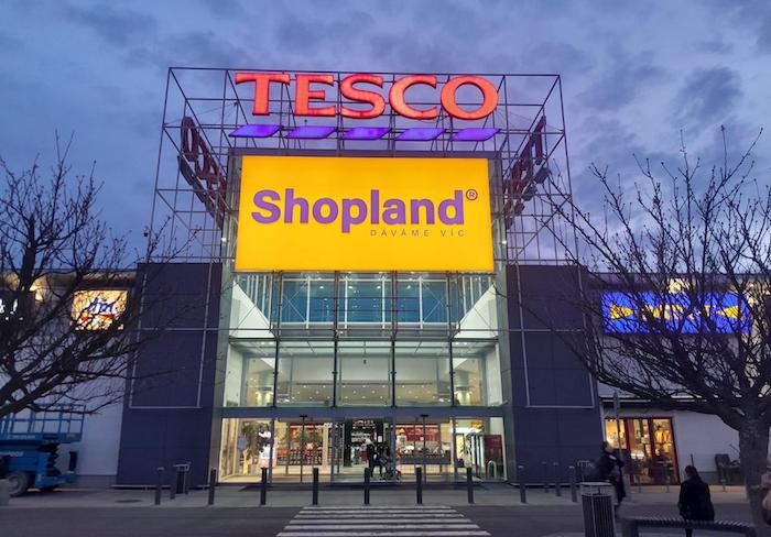 Adventum uvádí brand obchodních center Shopland