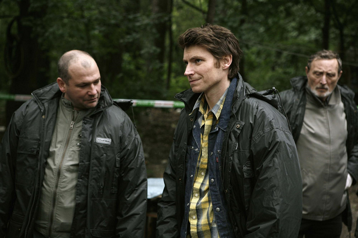 Nedělní večer pro Kriminálku Anděl, u mladších finále Zrádců