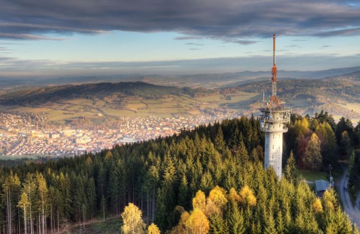 CRA zlepšily výsledky, tržby už nestojí jen na vysílacích službách