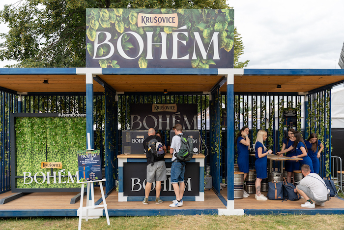 Součástí festivalové aktivace značky Bohém budou pivoškvorky, vědomostní kvízy pro dvojice či větší skupiny, zdroj: Bohém / Heineken.