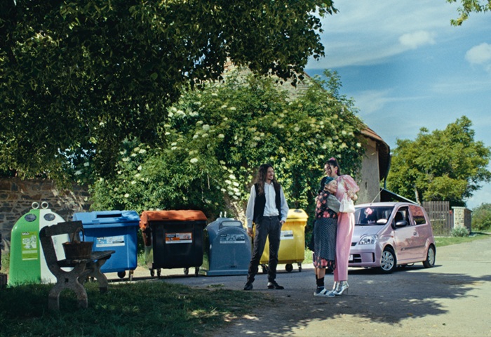 Kdo třídí, se zalíbí!, vzkazuje ve vtipné kampani EKO-KOM