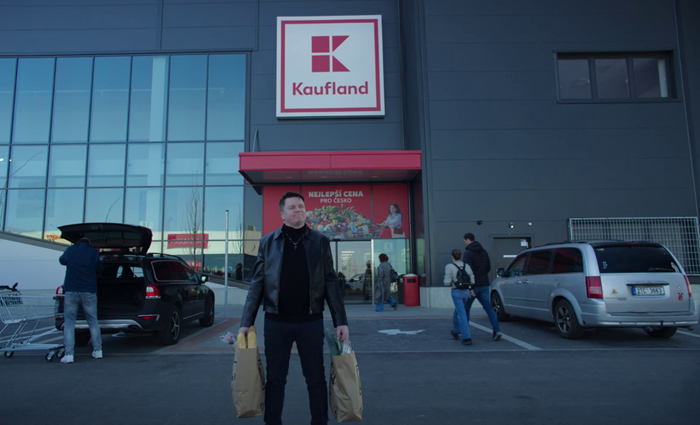 Z nového spotu Svět bez hokeje?, zdroj: Kaufland