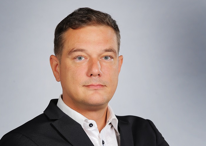 Novým šéfredaktorem čtrnáctideníku Týden je Jan Štoll