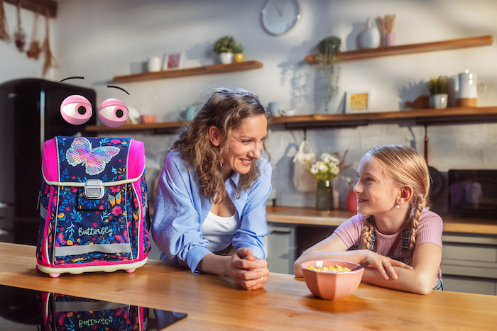 Oxybag spouští kampaň s „oživlým batohem"