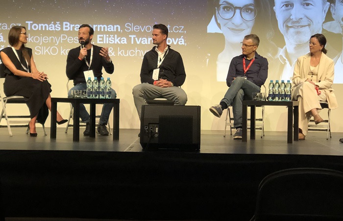 Účastníci diskuse na E-Business Forum, zdroj: MediaGuru.cz