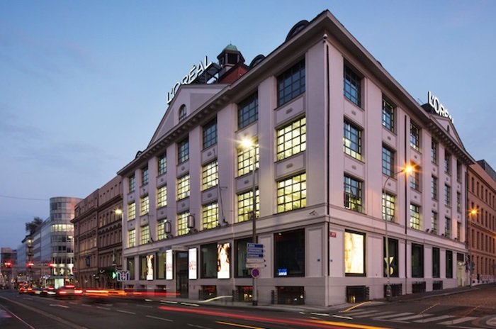 Sídlo firem Seznam.cz či L'Oréal koupily skupiny SPM a SCF