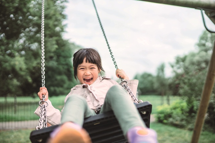 Kampaň Dove „Změň kompliment“ vybízí k pochvale odvahy místo vzhledu