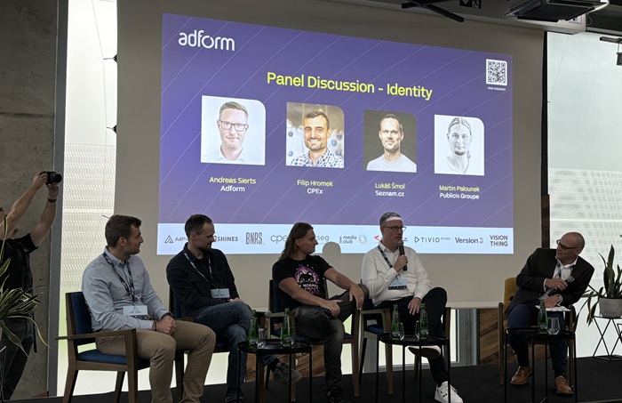 Panelisté na Adform summitu, zleva: Filip Hromek, Lukáš Šmol, Martin Palounek a Andreas Sierts, zdroj: MediaGuru.cz
