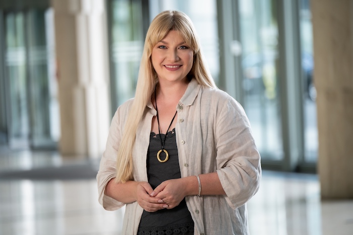 Komunikaci, PA i udržitelnost v McDonald’s vede Alesia Mudzhyri