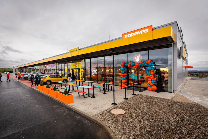 Svou druhou restauraci otevírá Popeyes v novém retail parku u dálnice D7, zdroj: Popeyes.