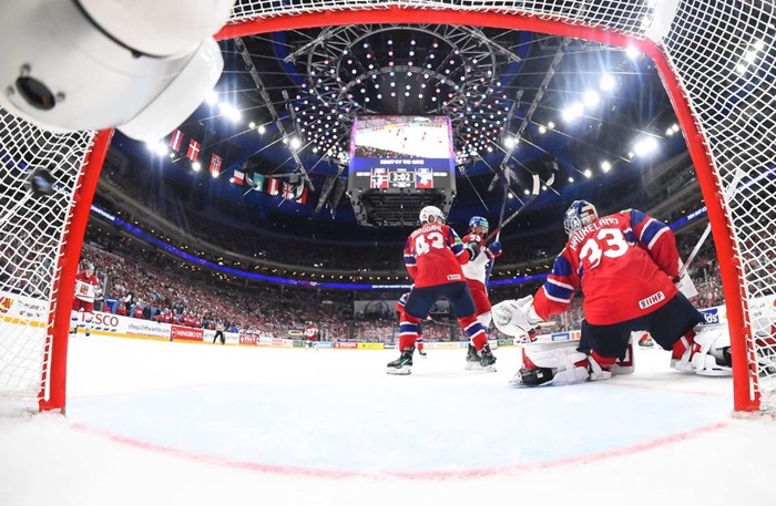 Druhý zápas českých hokejistů sobotním pořadem s 1,5 mil.