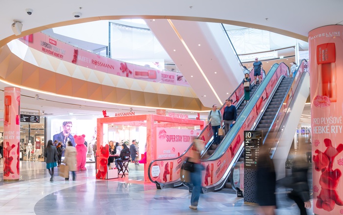 Ukázka využití komunikačních možností v OC Westfiled, zdroj: Westfield Rise