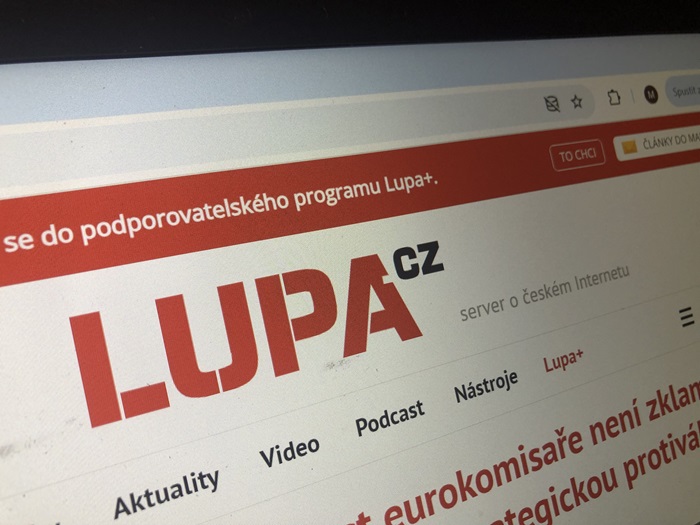 Lupa.cz uvedla placený program Lupa+ bez reklamy
