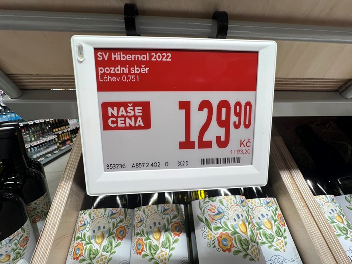 Billa zcela zrušila papírové cenovky, nahradily je digicenovky