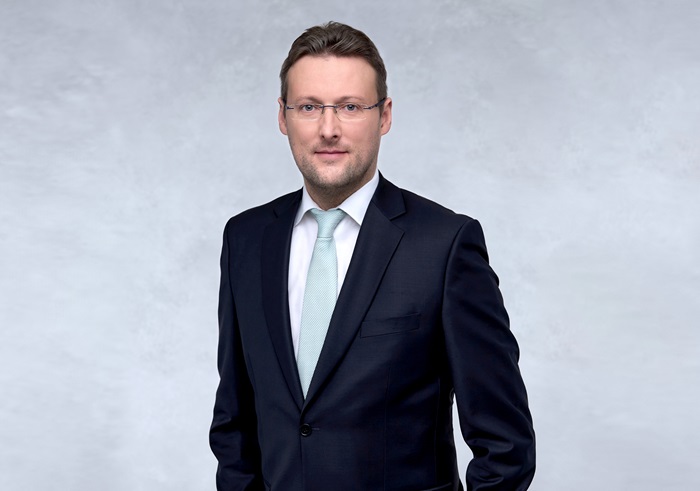 Podzimek je manažerem PR a komunikace Rowan Legal