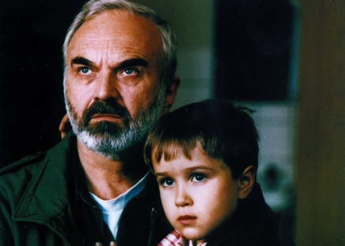 ČT1 v nedělí neodvysílá pořad Výborná show, zařadí Kolju