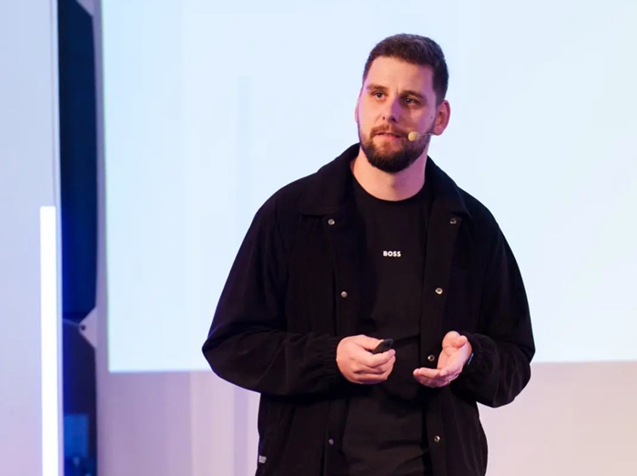 Robert Čížek z agentury Taste na konferenci Brand Restart, zdroj: Taste