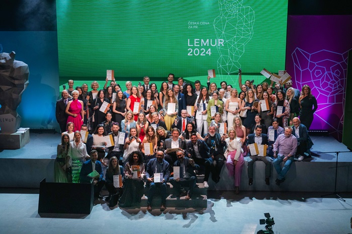 Společná fotografie všech oceněných v letošním ročníku Lemur, zdroj: APRA