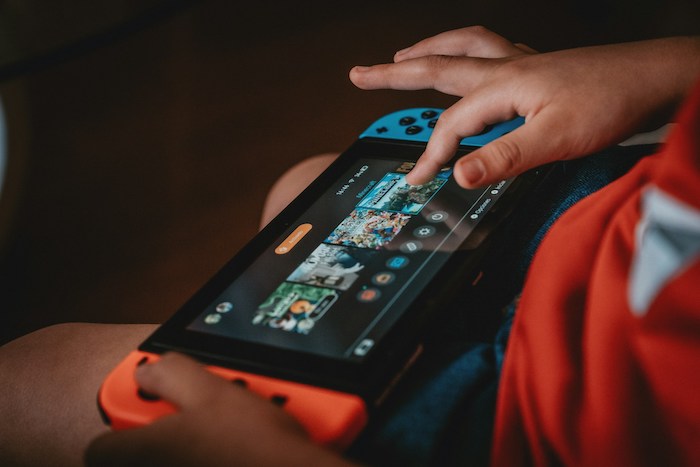 K digitálnímu vzdělávání dětí pomáhá Minecraft i Roblox